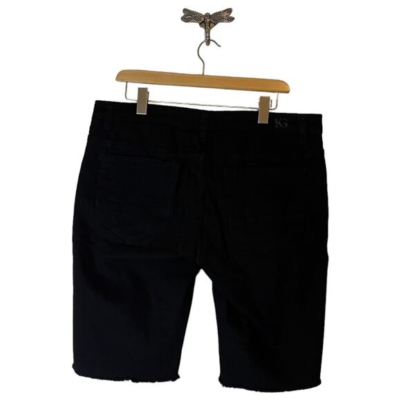 NEW Kilogram Jet Black Distressed Jean Shorts Men’s Size 34 NWT - Picture 2 of 9